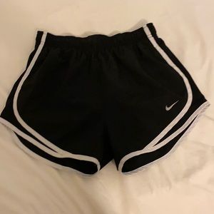 Nike Dry Fit Women’s Small Running Athletic Shorts EUC